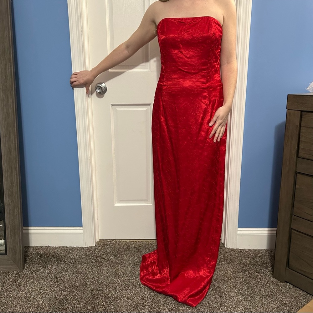 Vintage Scott McClintok 90s Y2K red embroidered floral dress formal column maxi
